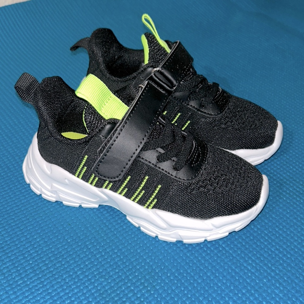 Toddler Sneakers - Green/Black